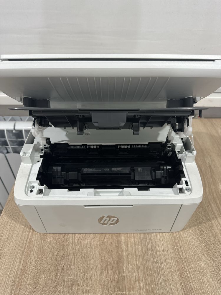 Принтер HP LaserJet Pro MFP M28a