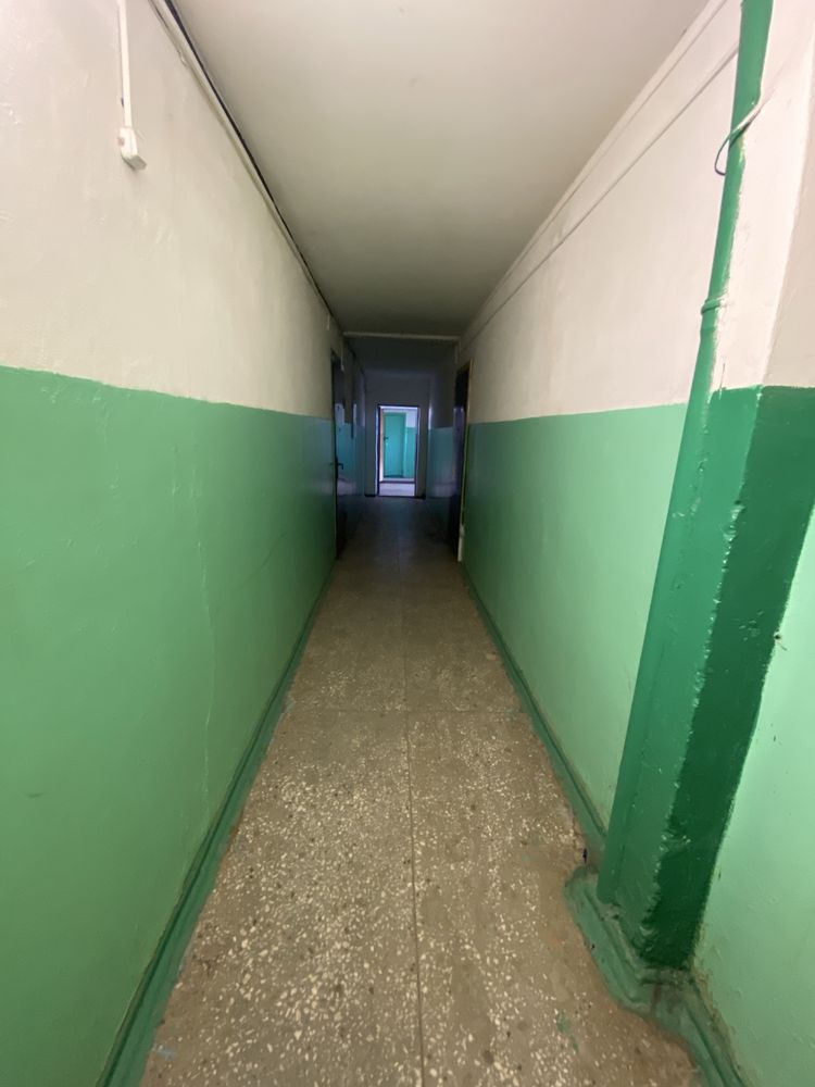 Продается 2-х ком Окт в районе 20 школа