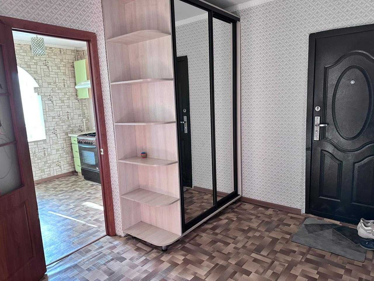 Сдам 2-х комн.кв. Ночь/часы. район рынок Алтай, супер-т "Дина"