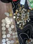 Продам разные монеты юбелейные победные редкие