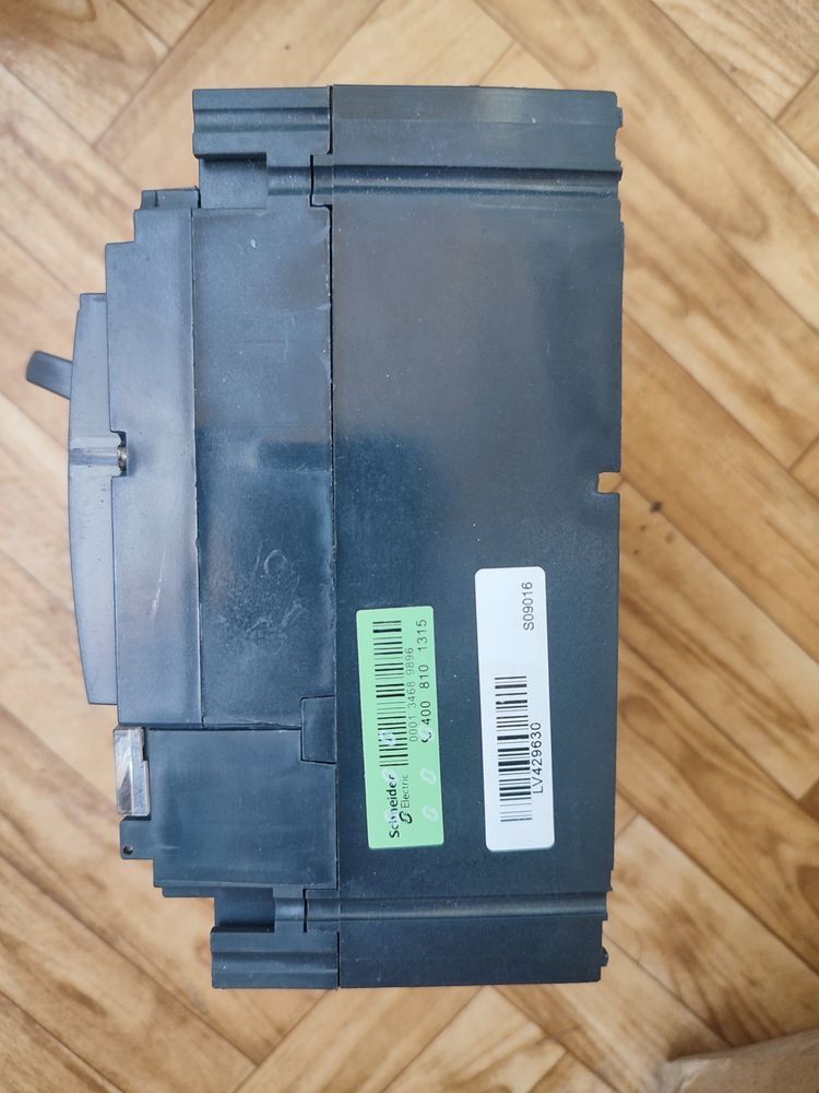 Автоматический выключатель Schneider Electric Compact NSX100F TM100D,