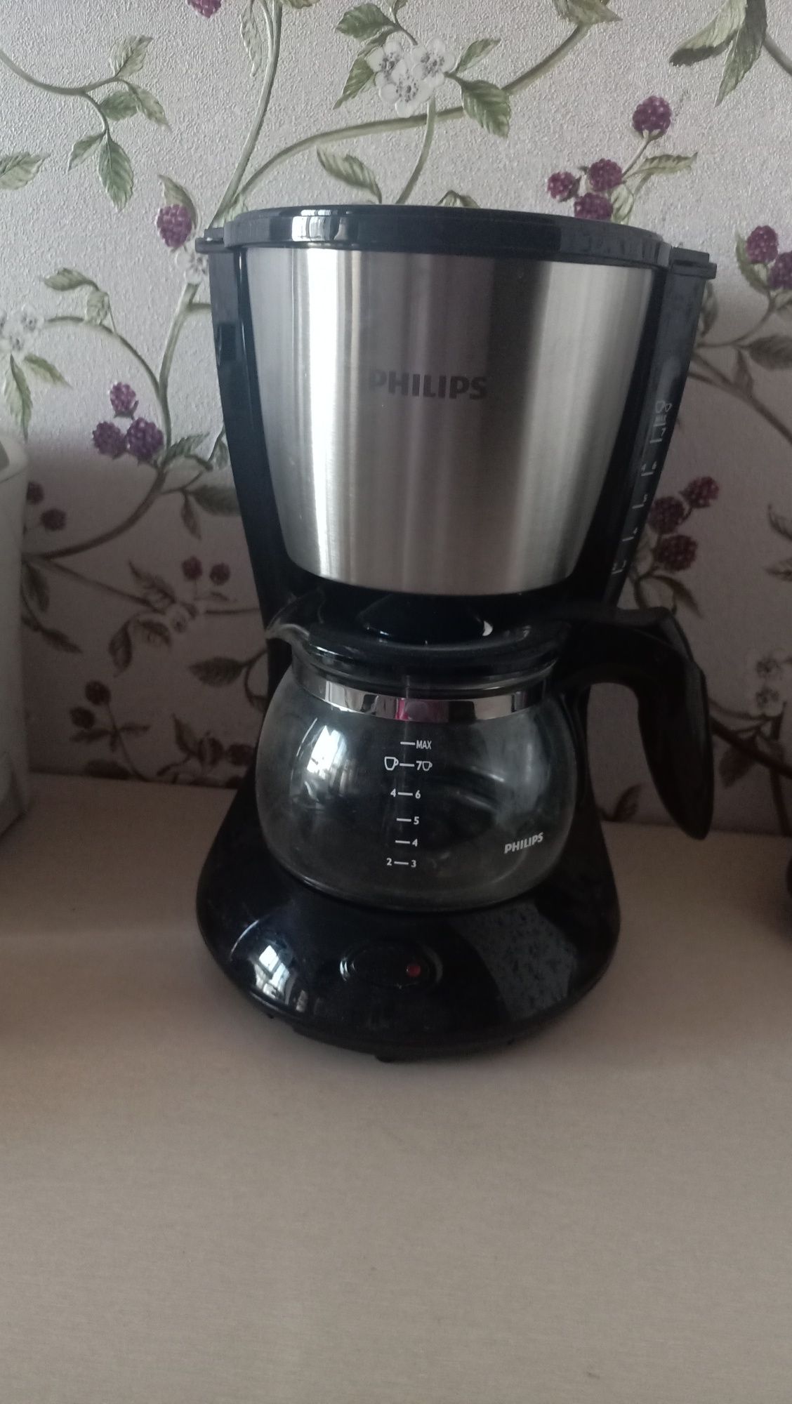 Продам кофеварку