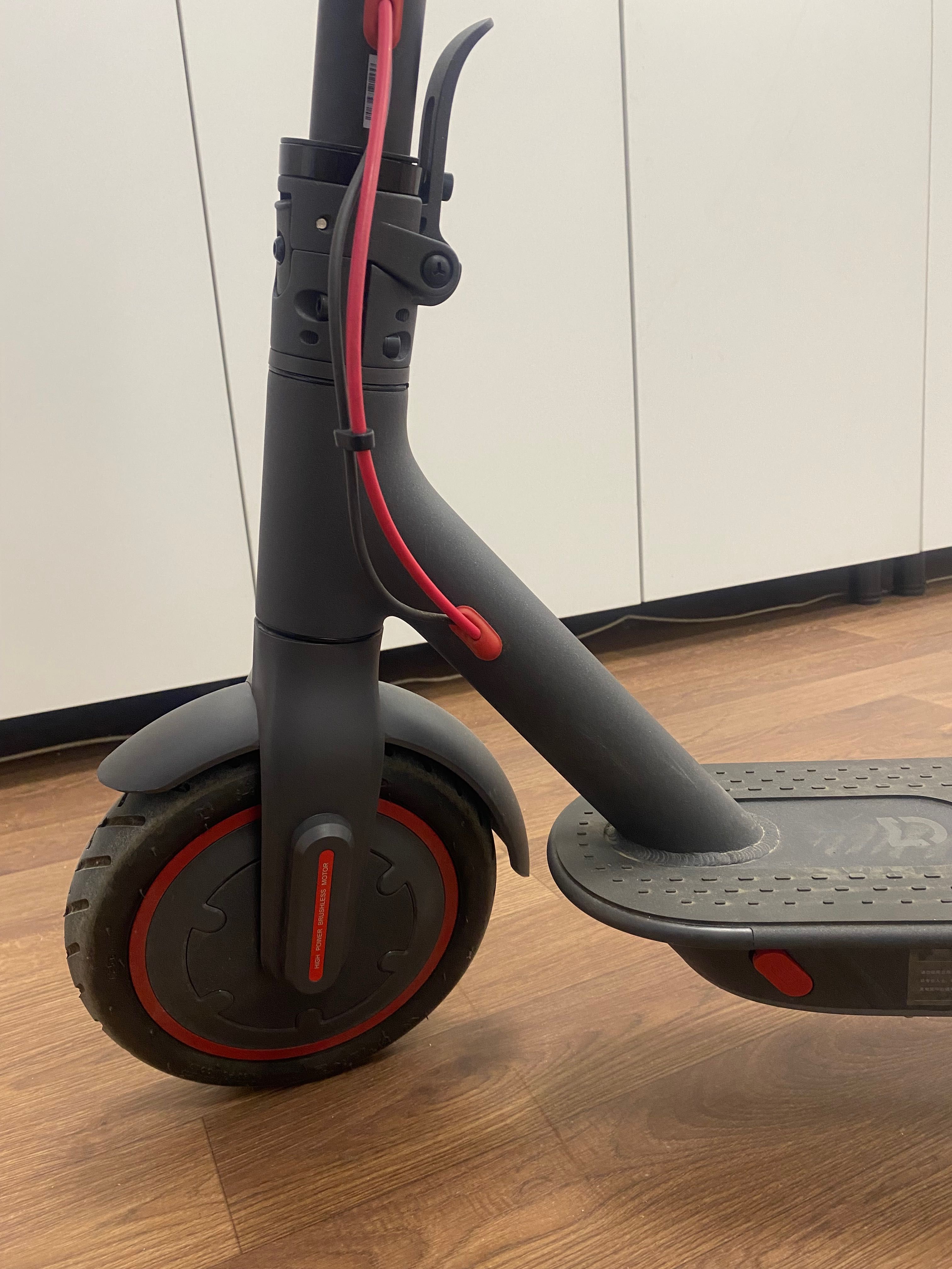 Электросамокат Xiaomi Mijia Pro