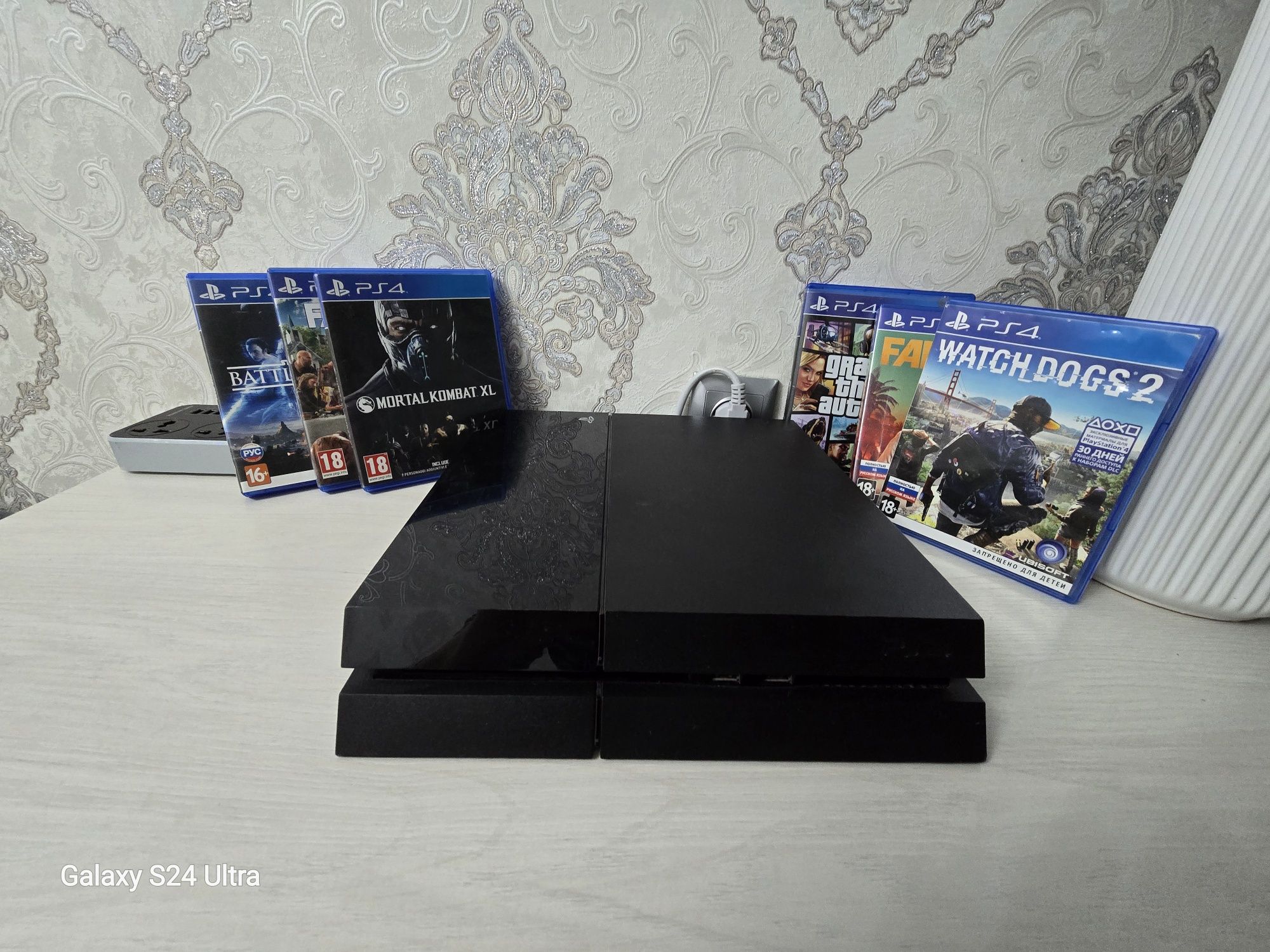 Playstation 4 на 512 Гб