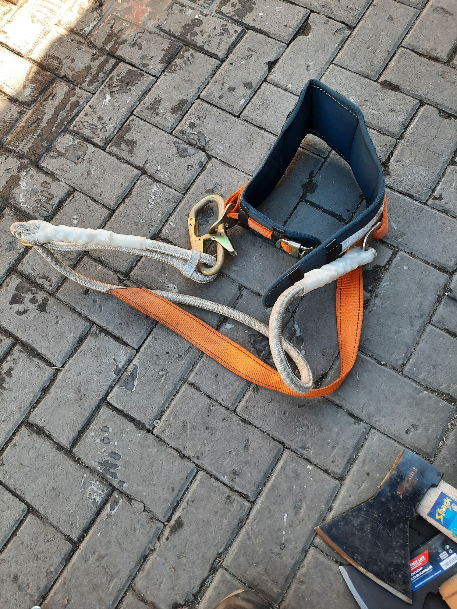 Паиса мантажны для страховки рынка Алтын-Арба 9ряд 246 к всё у кумсай