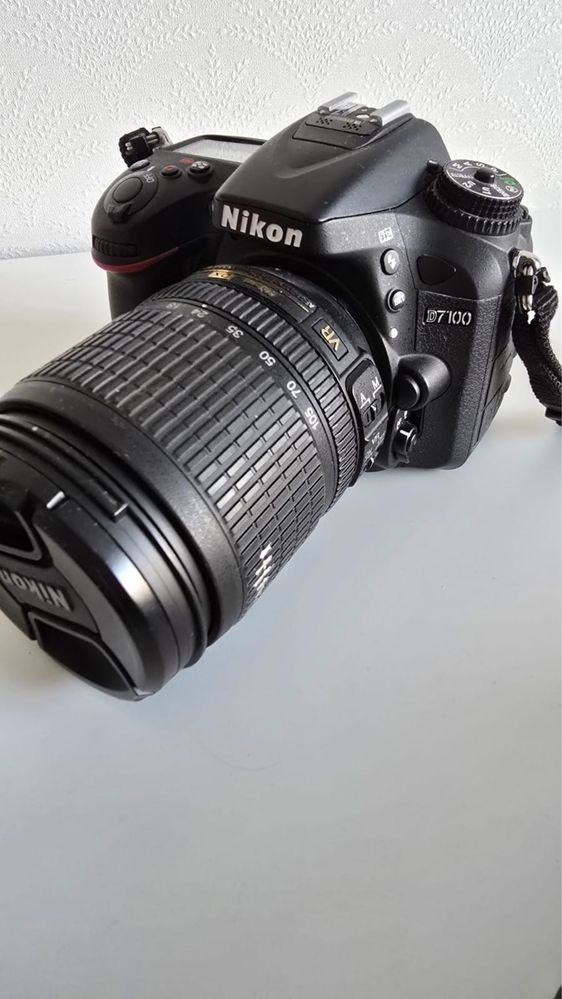 Фотоаппарат Nikon D7100