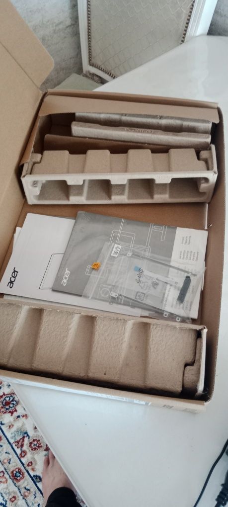 Ноутбук Acer, новый офисный
