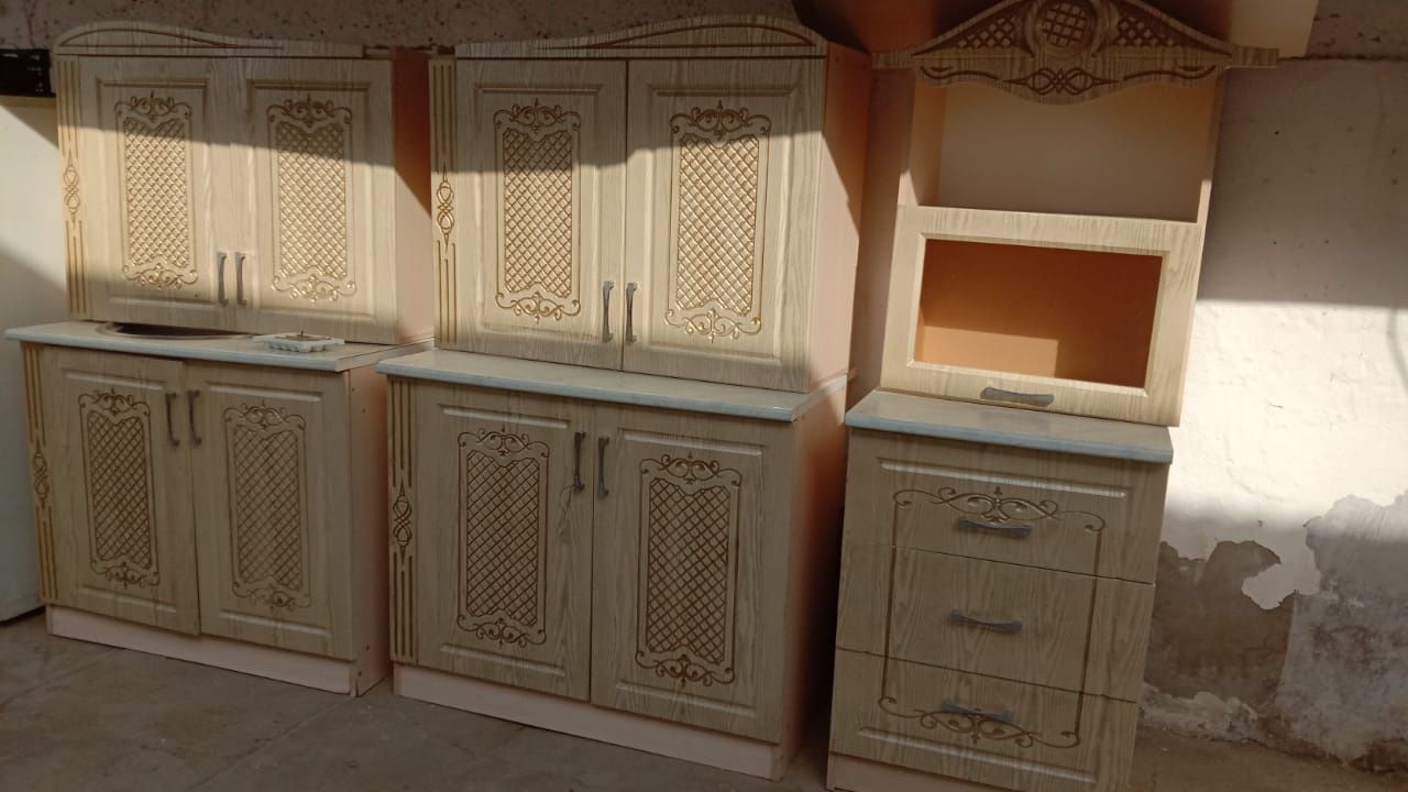 Кухонный гарнитур