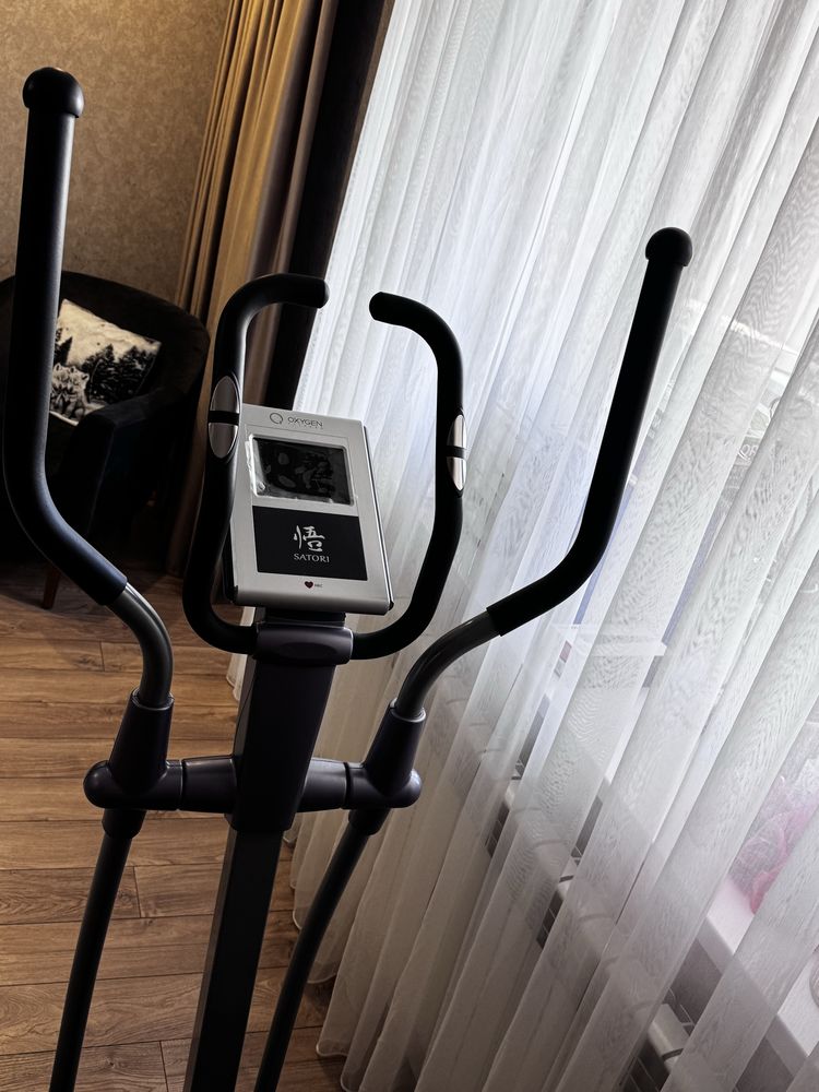 эллиптический тренажер OXYGEN FITNESS Satori El HRC EXT