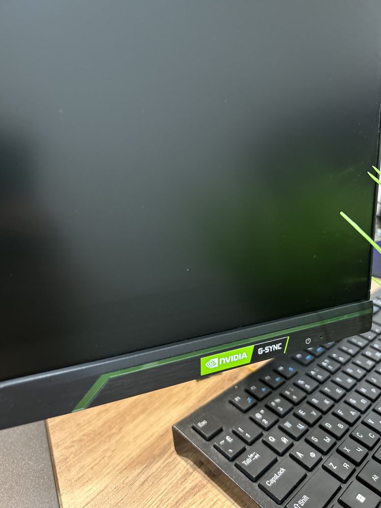 Игровой монитор 144Гц HP