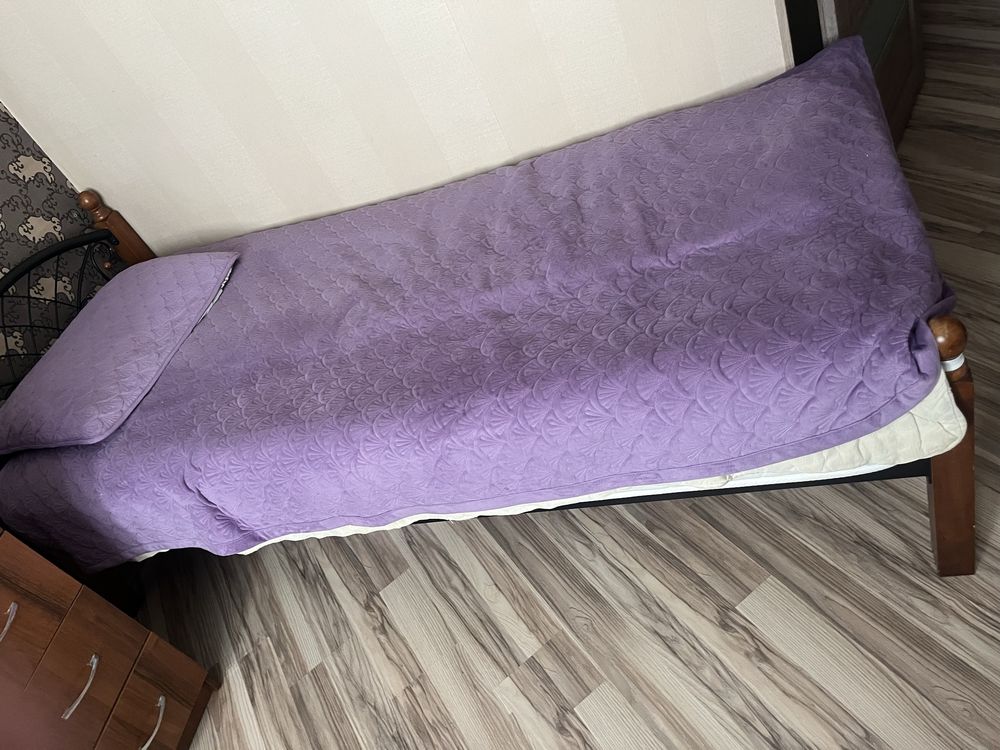 Продам срочно кровать