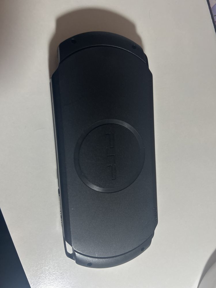 Прошитая psp E-1008 в хорошем качестве с 8 гб