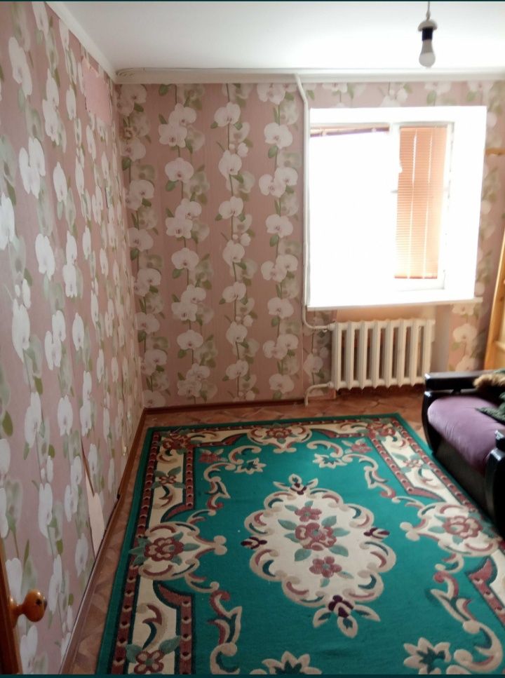 3комн.квр. 2эт.лоджия, кладовка