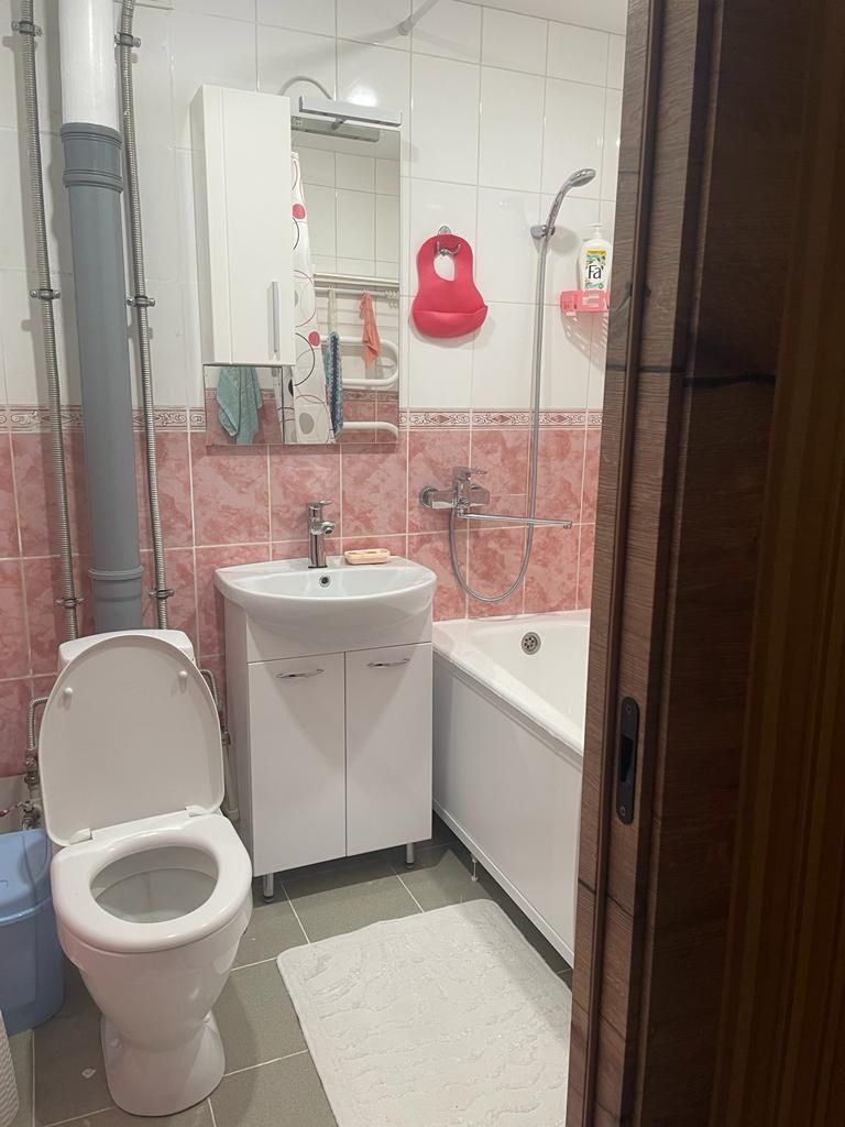 Сдам отличную 1,5 район 45 аптека