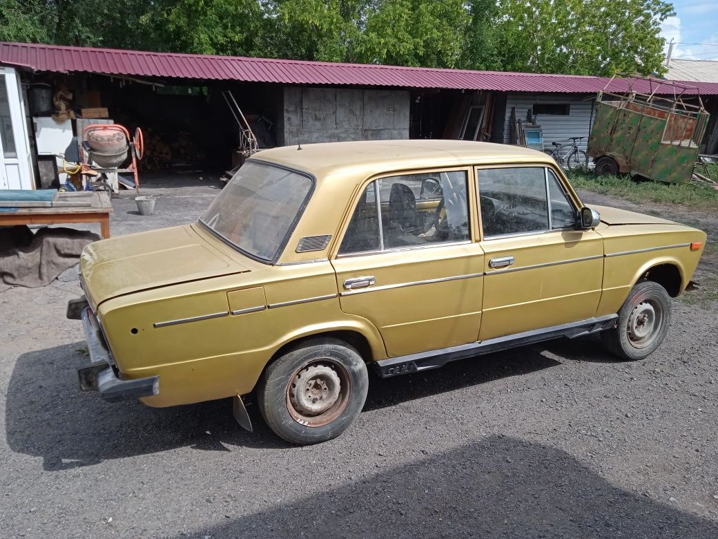 Продаю ваз 2106 свежопокрашена делалась для себя 1990 года выпуска