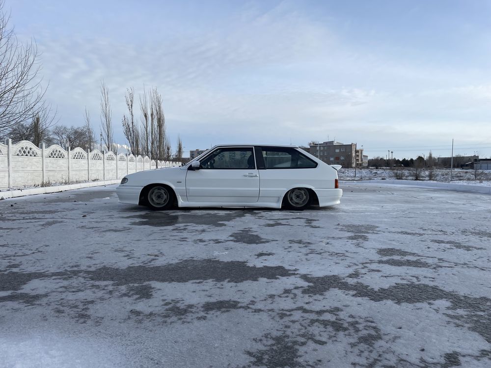 Продам ваз 2113.