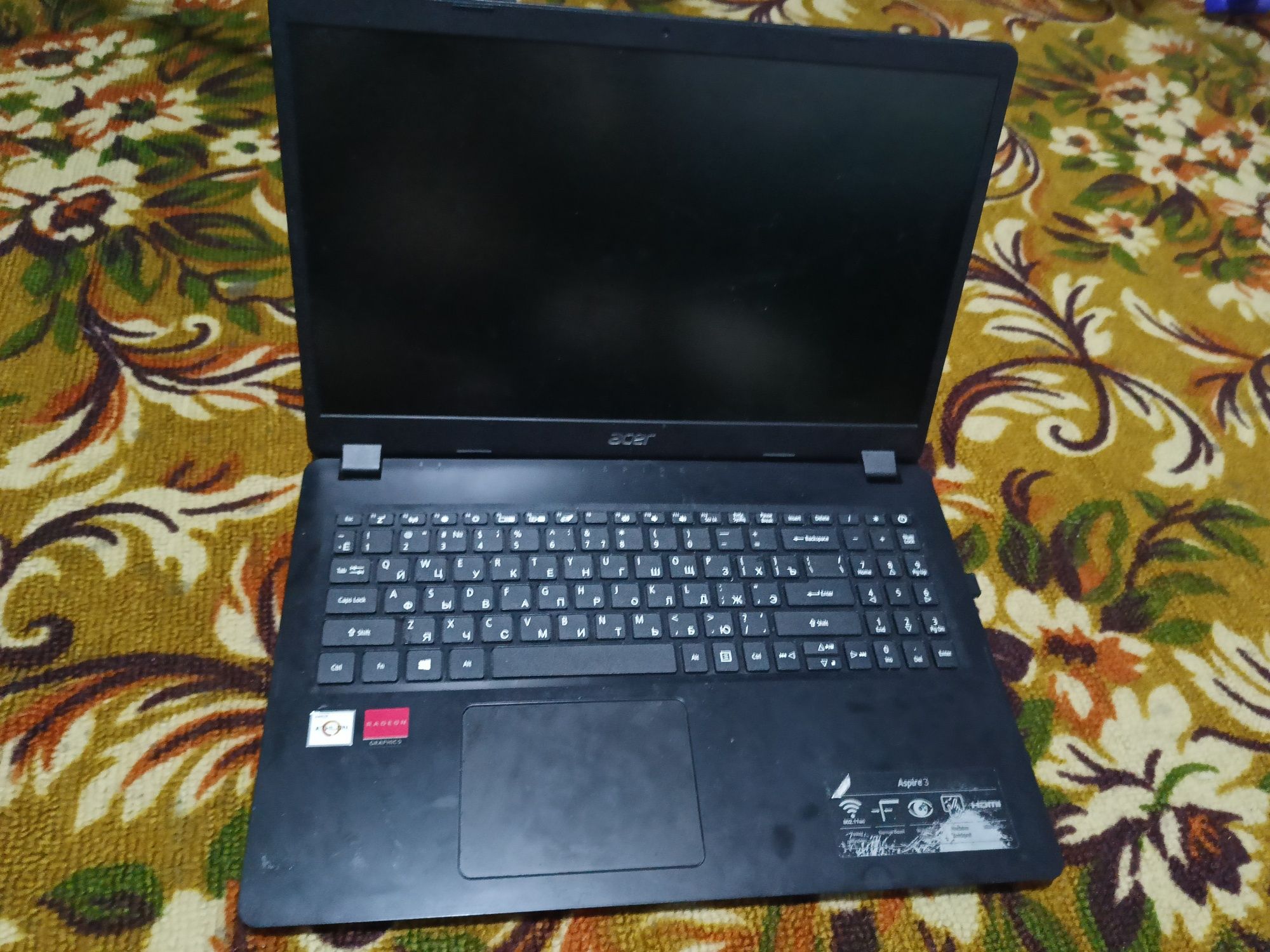 продам или обменяю ноутбук Acer Aspire 3