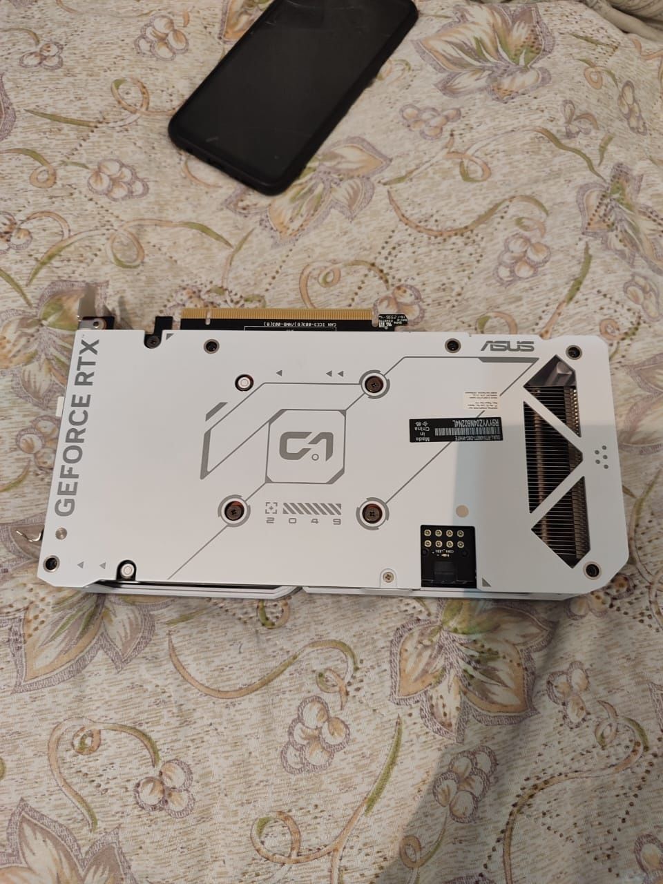 Asus rtx4060 ti 8gb white edition