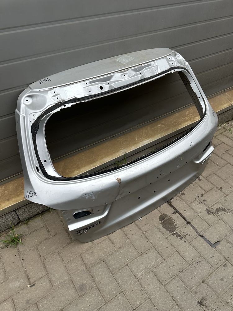 Крышка багажника Mitsubishi ASX