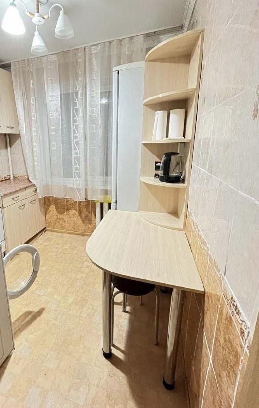 Сдам кв 1,5-ку за 100000 по улице Ордженикидзе 50