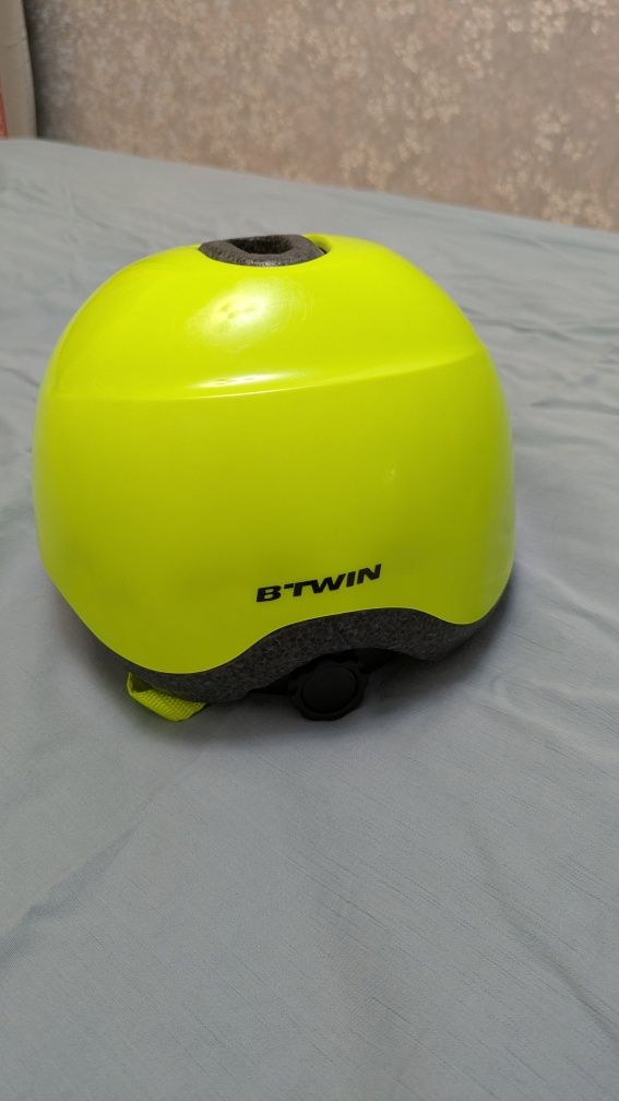 Детский шлем B'TWIN BBH500 FLUO