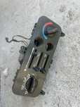 блок управления отоплением (печкой) Mitsubishi Space Gear 1995 г.