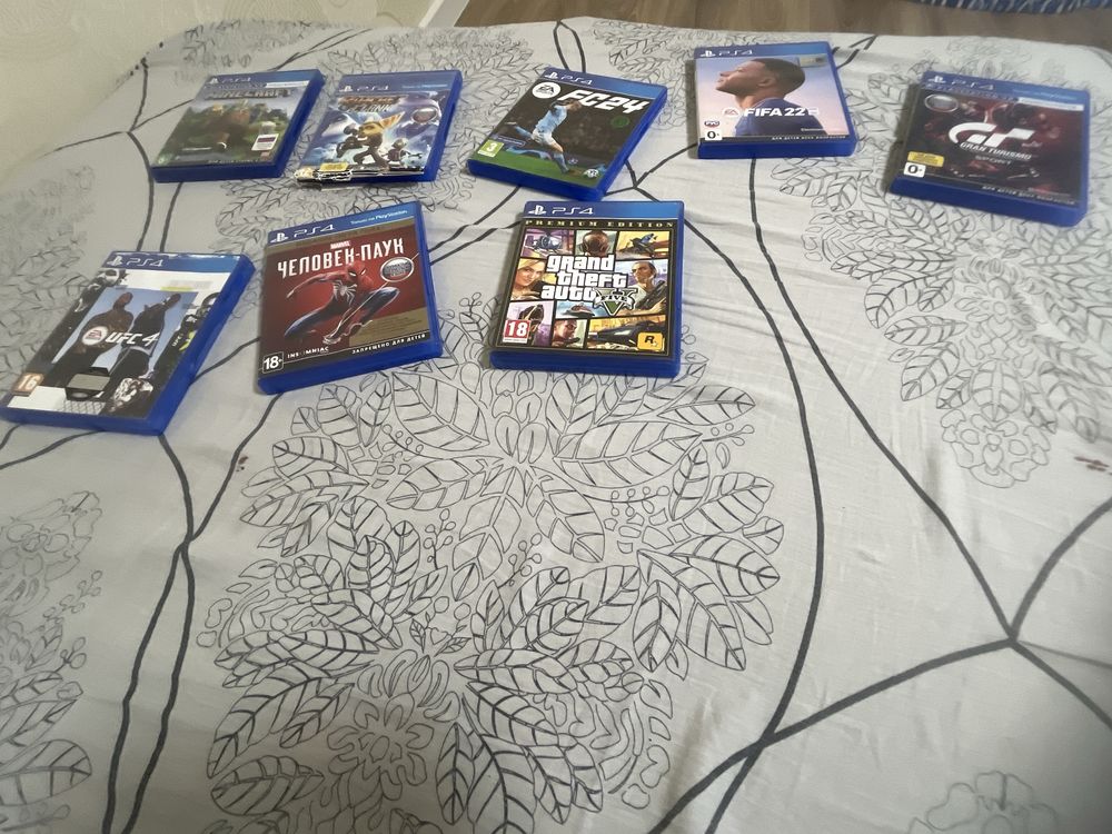 PS4 slim с гарантией