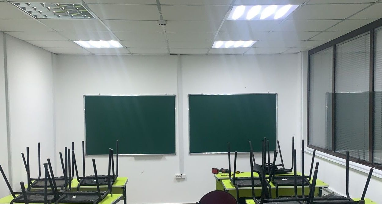**В Алматы Пробковая двухсторонняя доска, маркерная доска, Флипчарты п