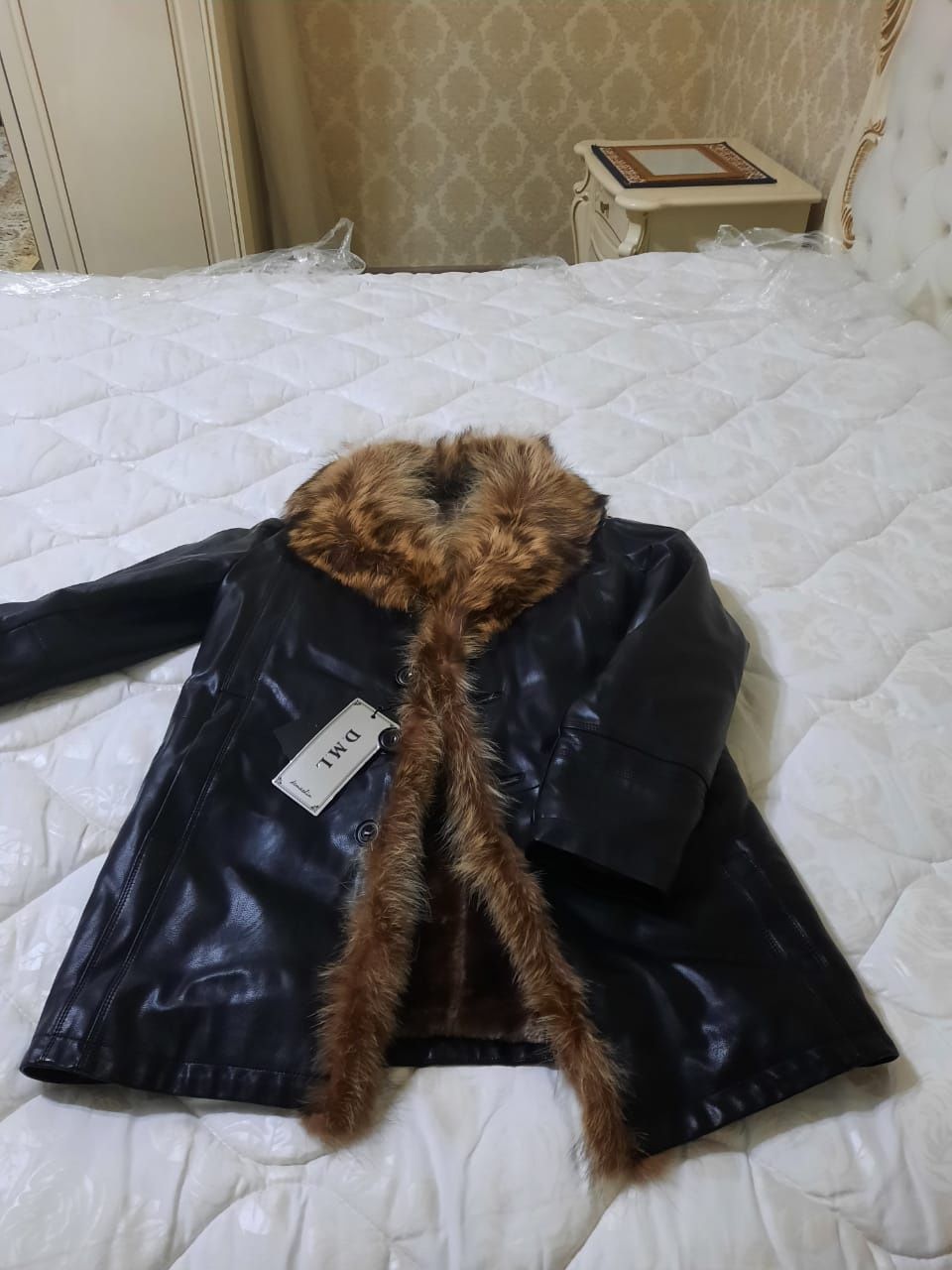 Продам мужскую дубленку