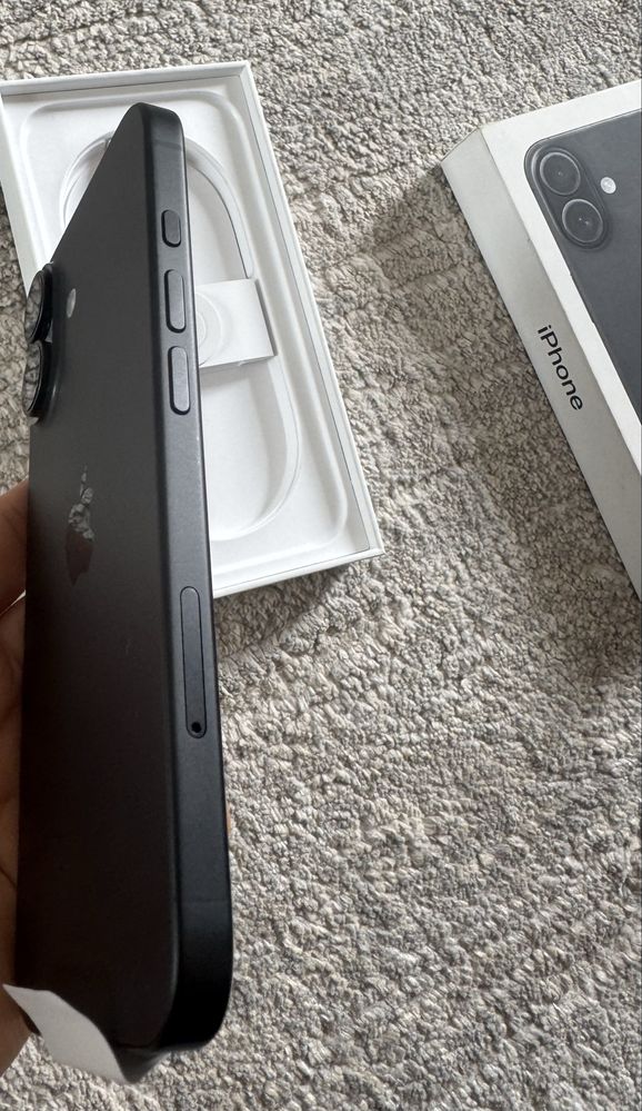 iPhone 16, 128gb, АКБ 100%, цп 71