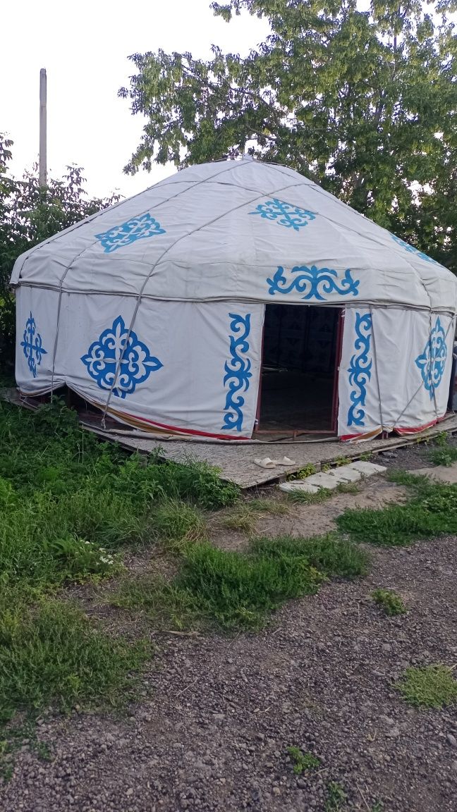 Продам юрту. Диаметр 6 метр ов