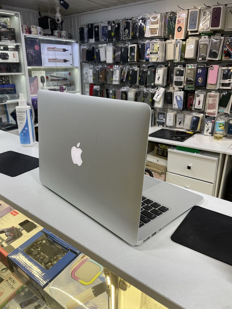 Продам Macbook air