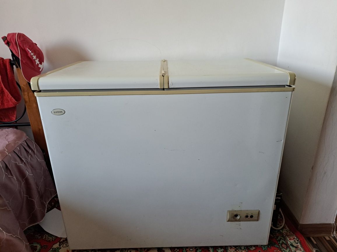 Продам морозильную камеру 25 тыс.