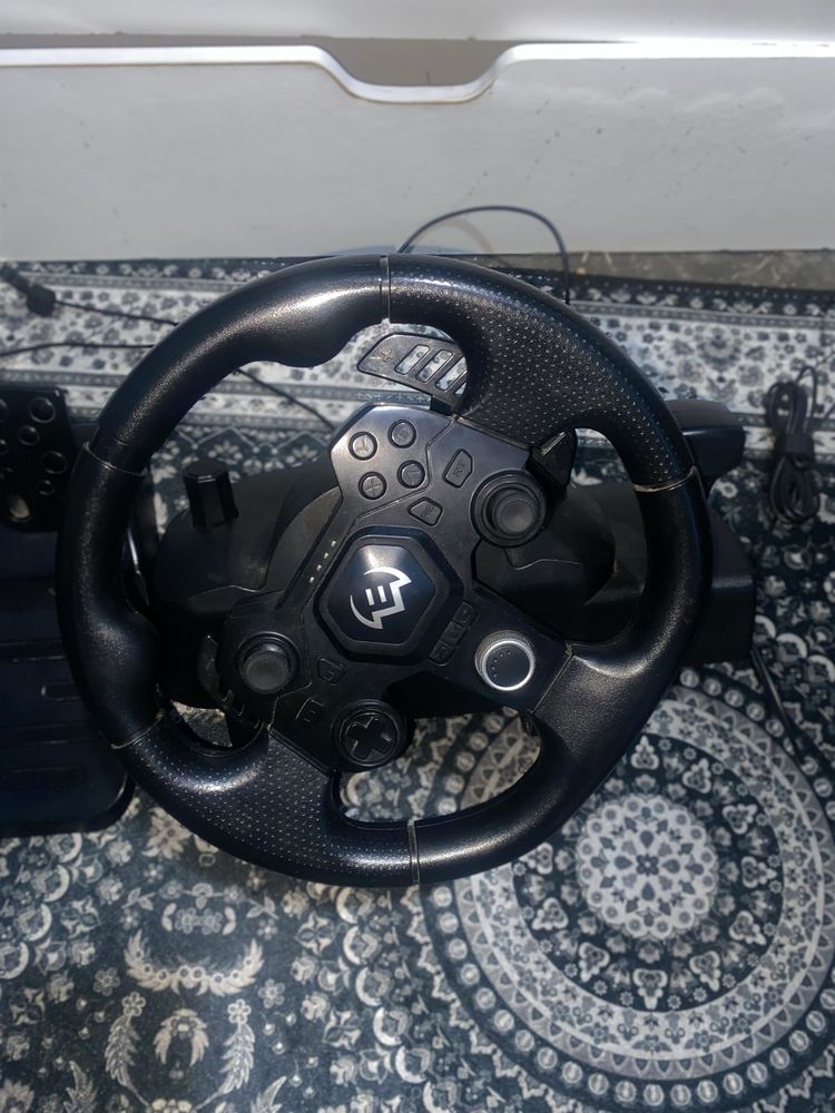 Продам руль SVEN GC-W900 черный