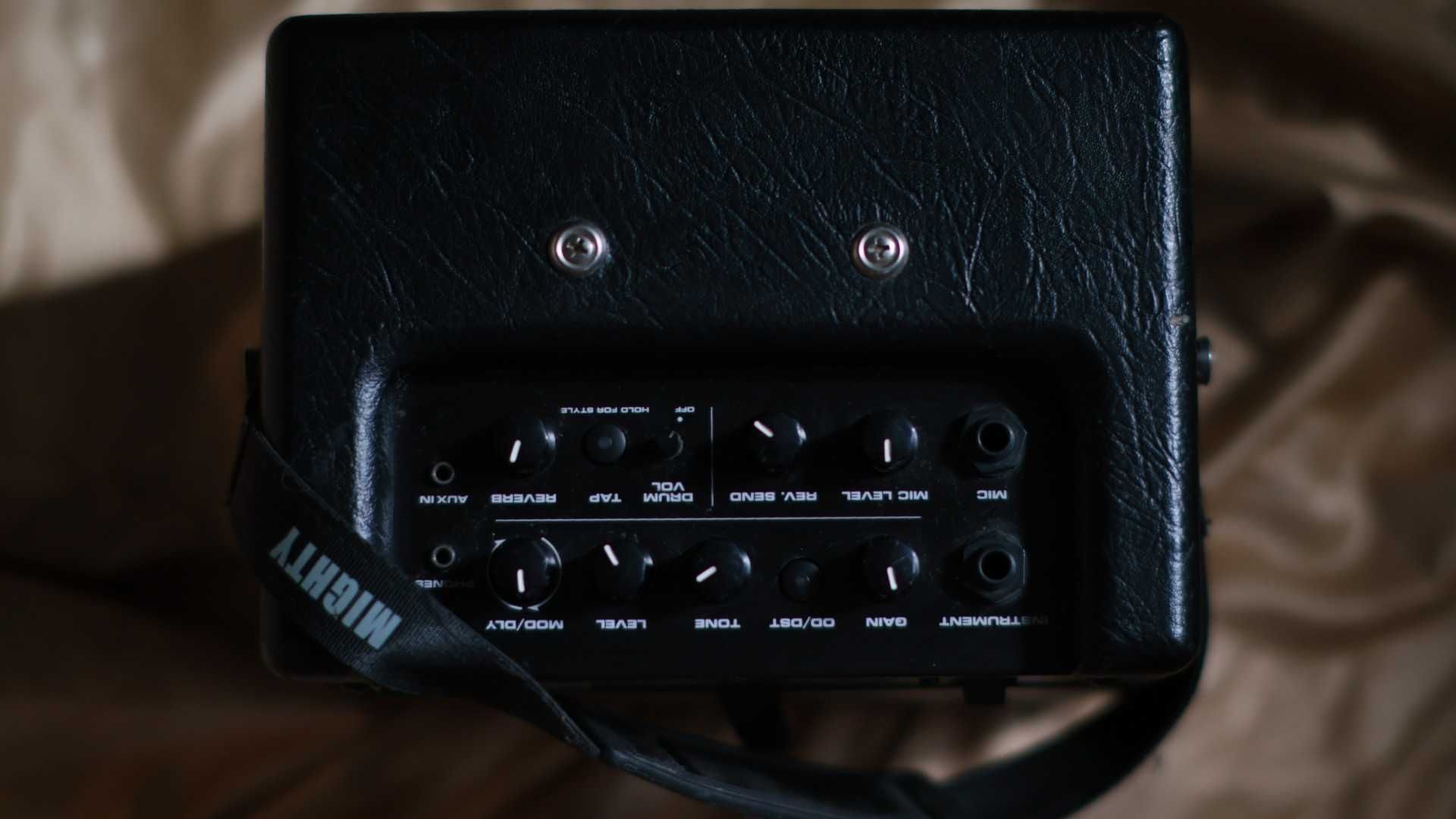 Электрогитара Cort G110  и комбоусилитель NUX mighty 8bit