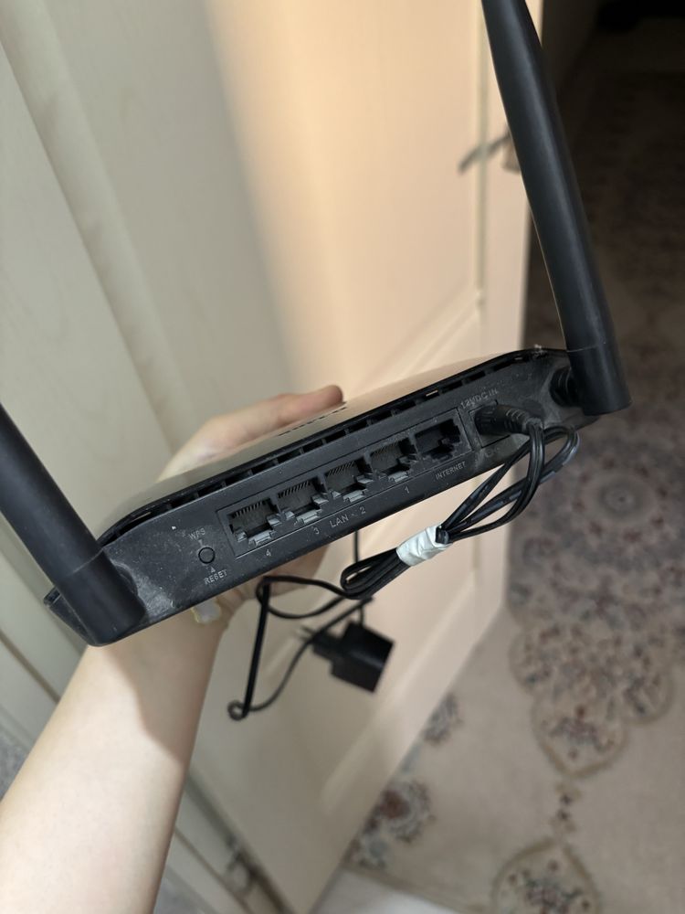 Продам Роутер D-link