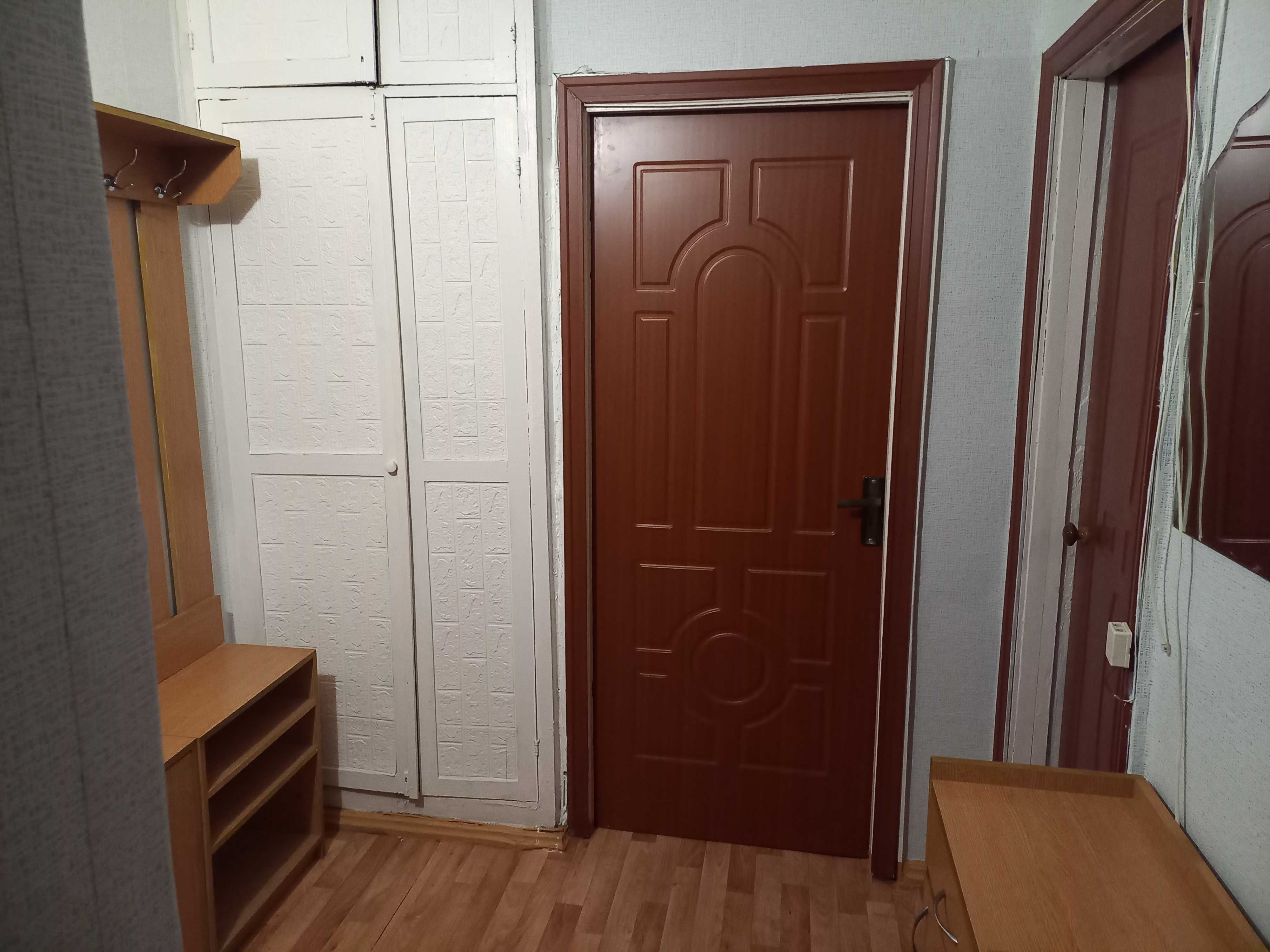 Продам 4-х комнатную квартиру