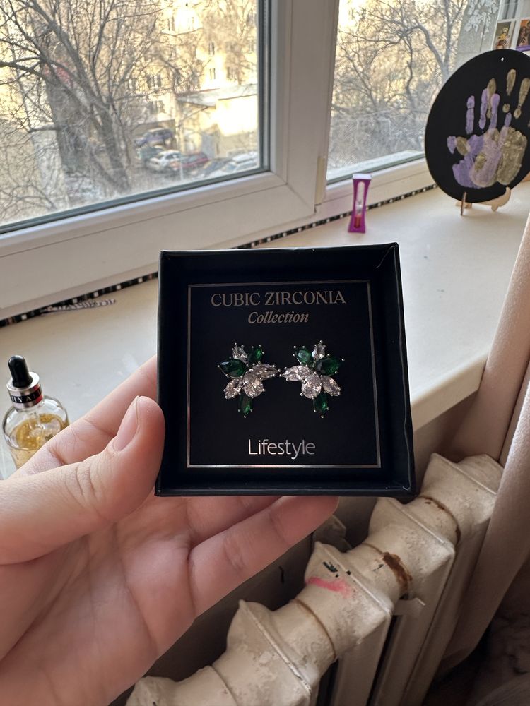 Продам комплекты украшений из серебра