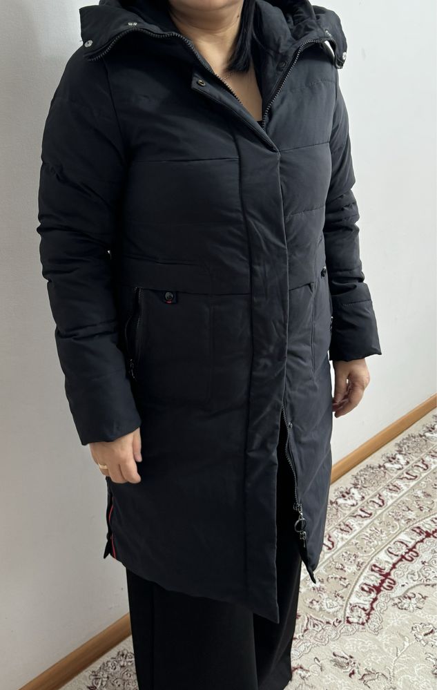 Зимний пуховик женский