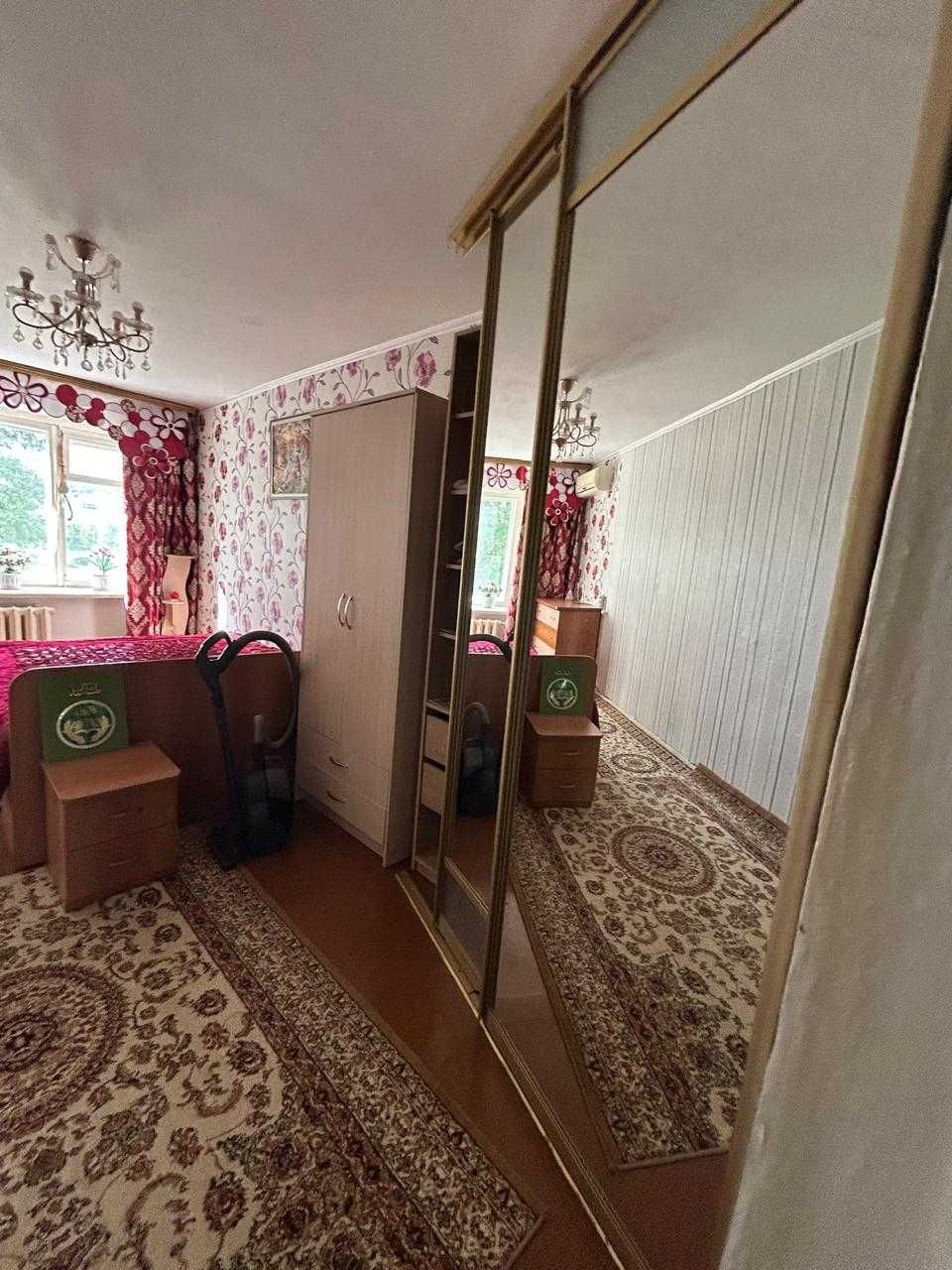 Продам  3-х комнатную квартиру на КСК в районе Бульвара молодежи.