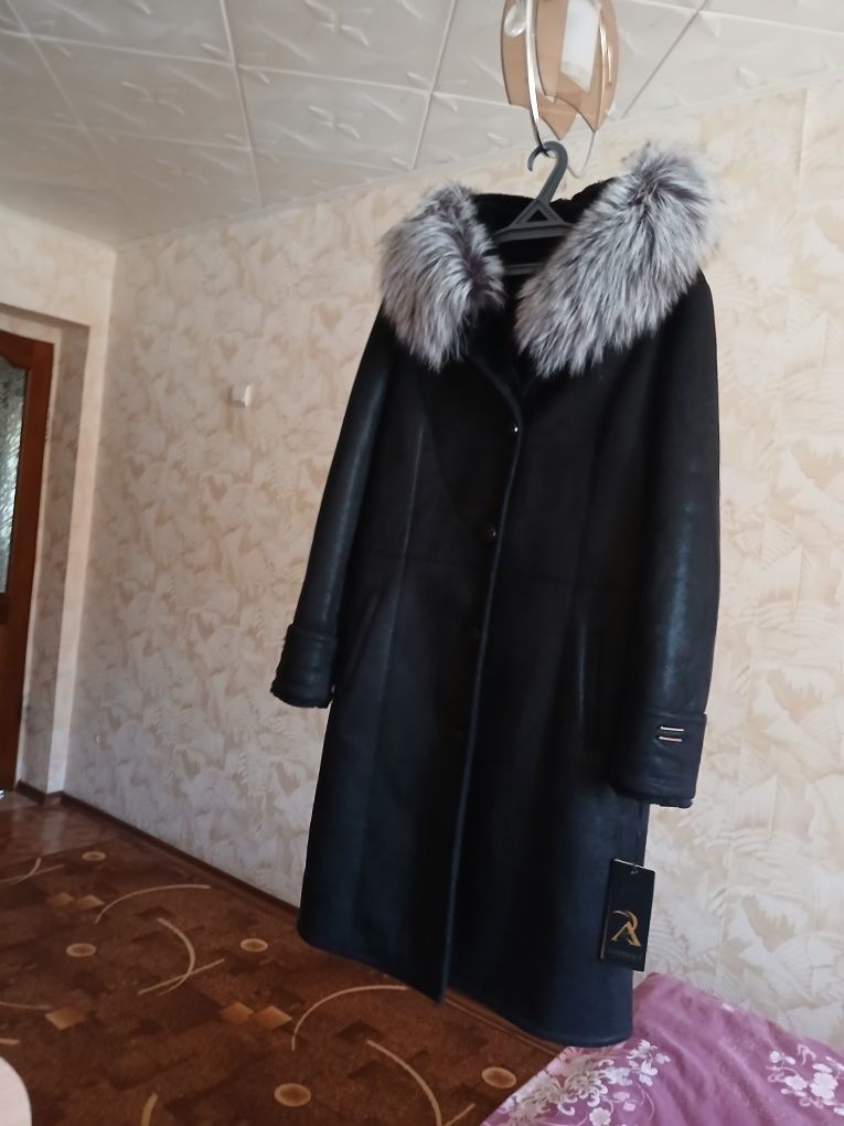 Продам дубленку.