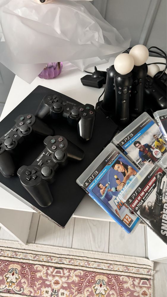 плестейшен 3 или 4 15+ игры полный комплектация