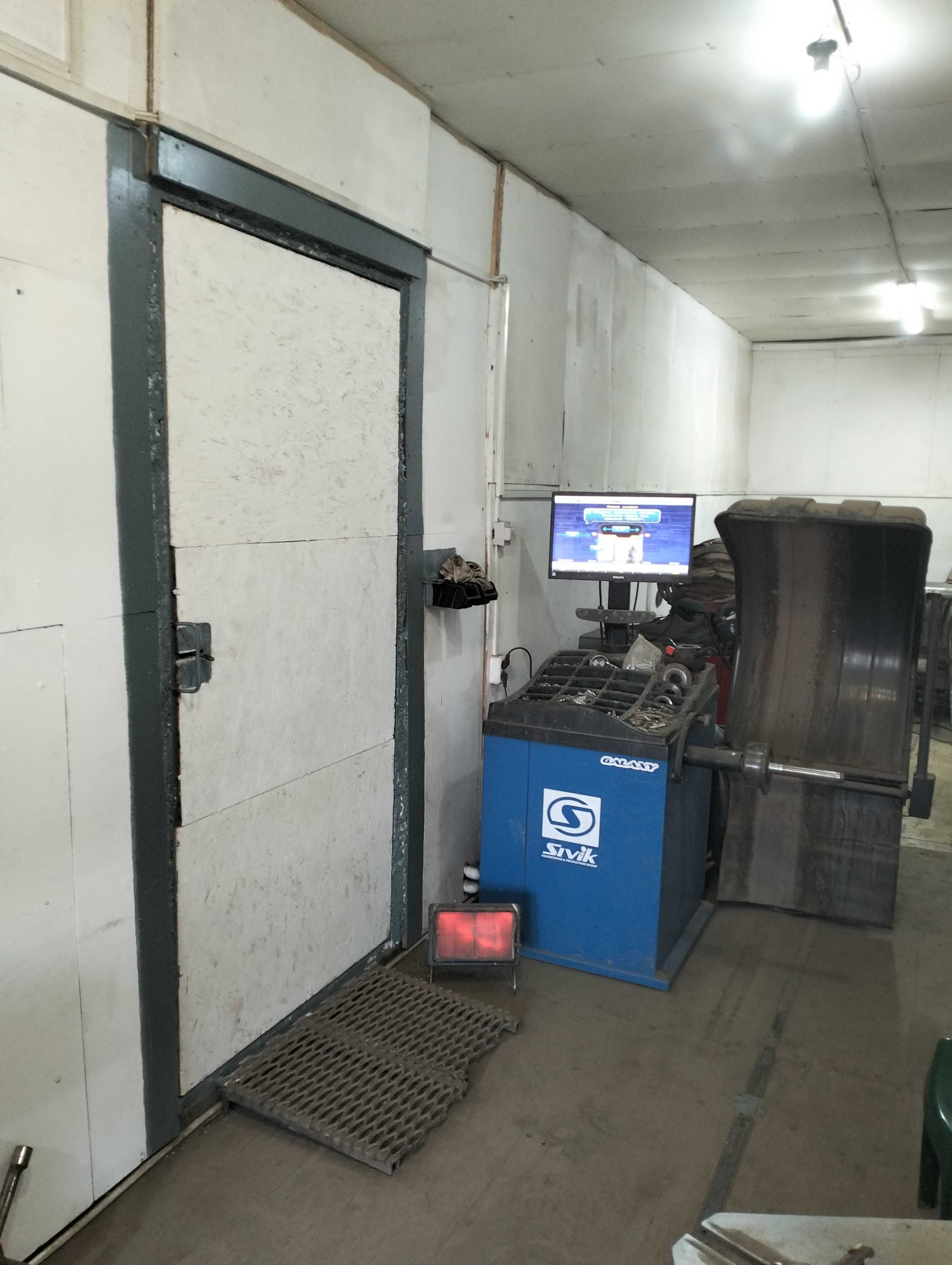 Продам шиномонтаж, автосервис, или бокс с контейнером площадь 70 КВ.м
