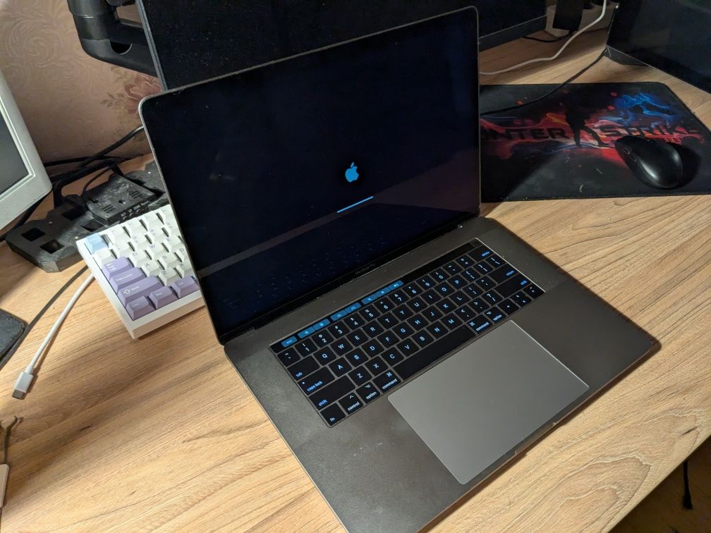 MackBook Pro 15 2017 i7 3,1GHz, 16Gb Озу, 2ТБ