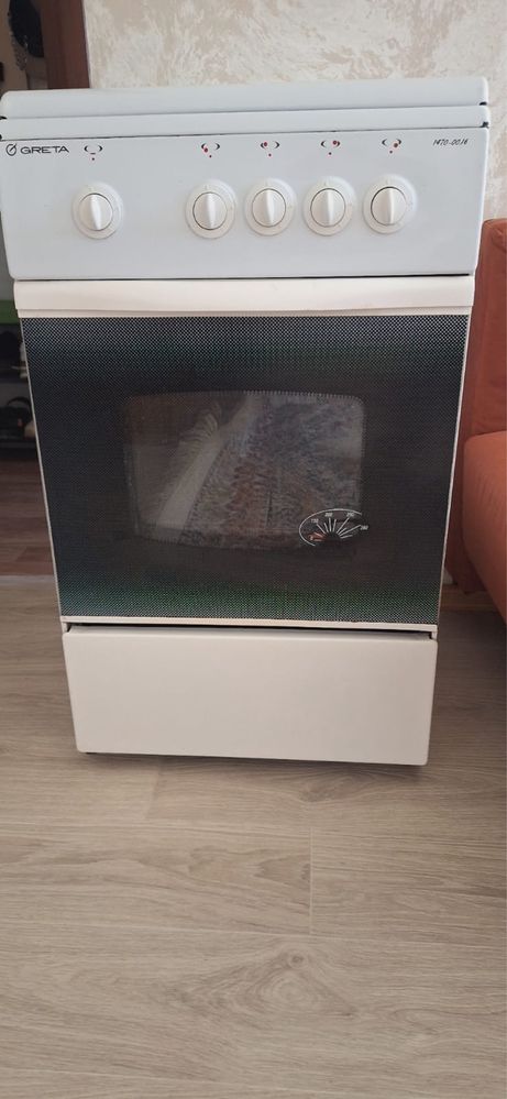 Продам газовую плиту!