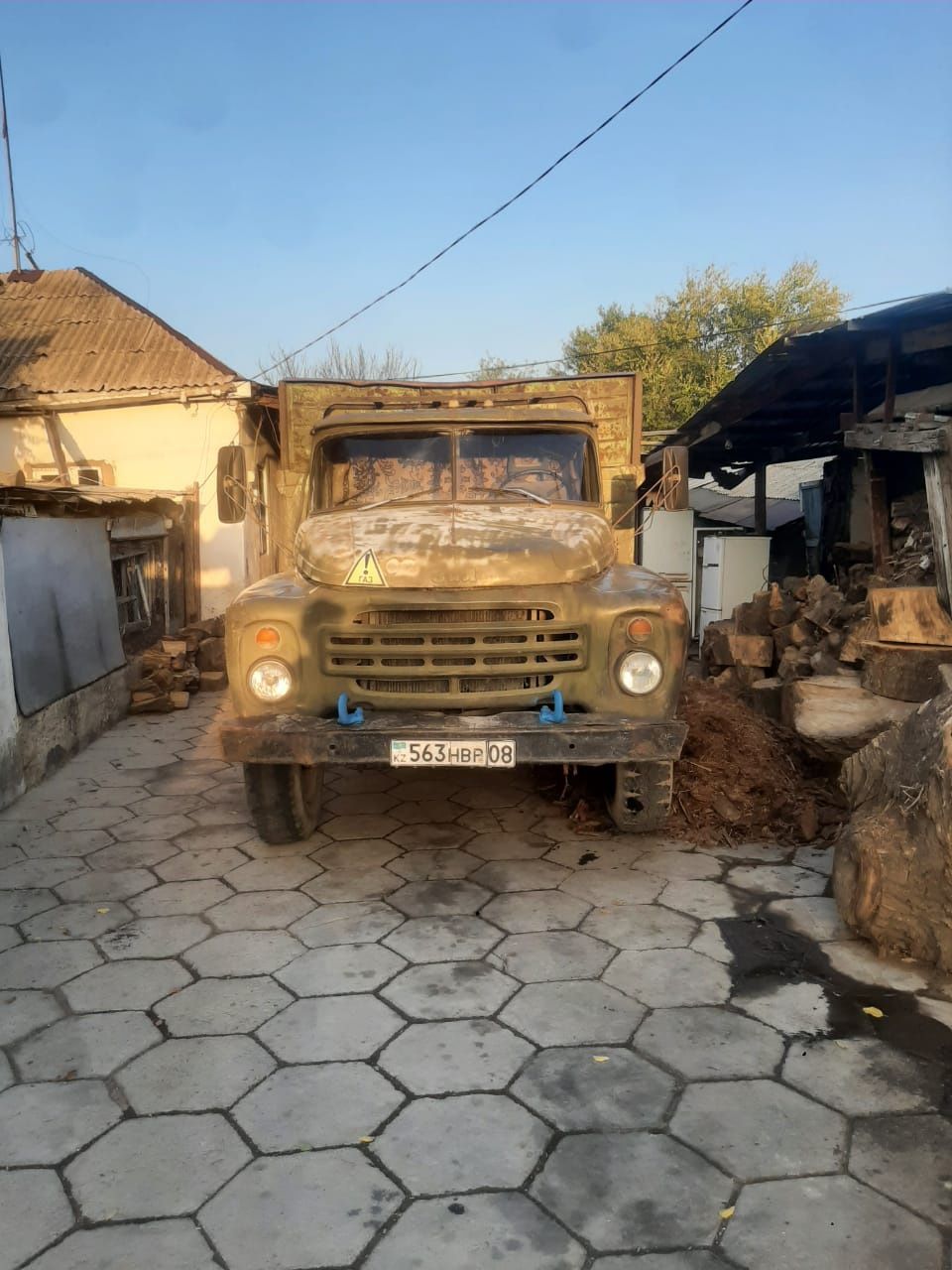 Доставка отсев, песок , щебень.