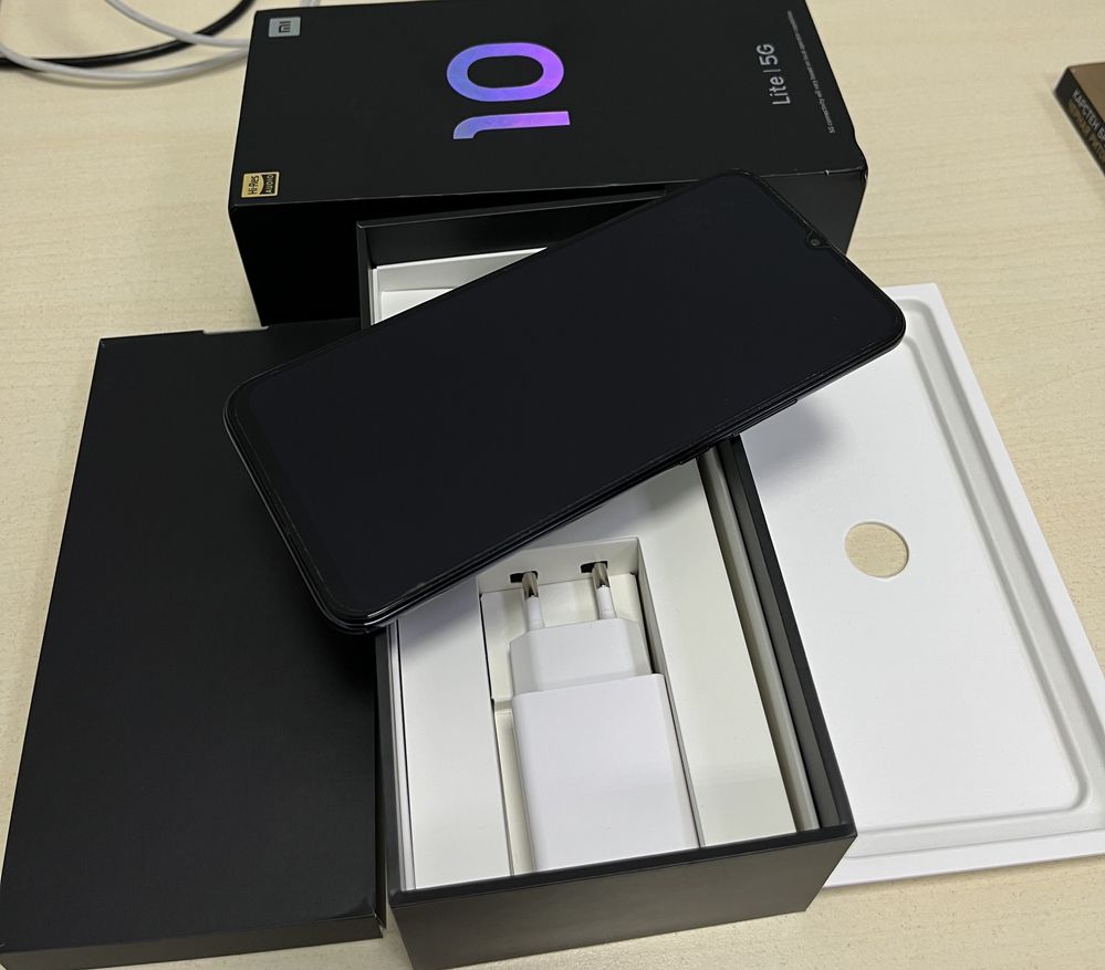 Xiaomi Mi 10 Lite 5G (6/128GB)