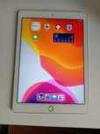 Продам планшет iPad Air 2
