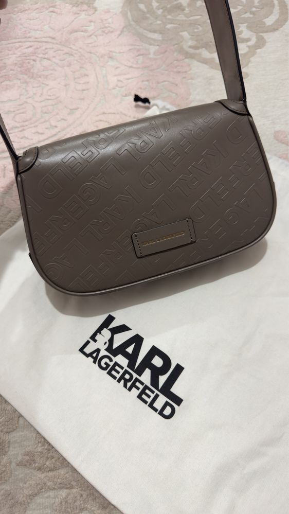 Сумка оригинал в натуральной кожи Karl Lagerfeld
