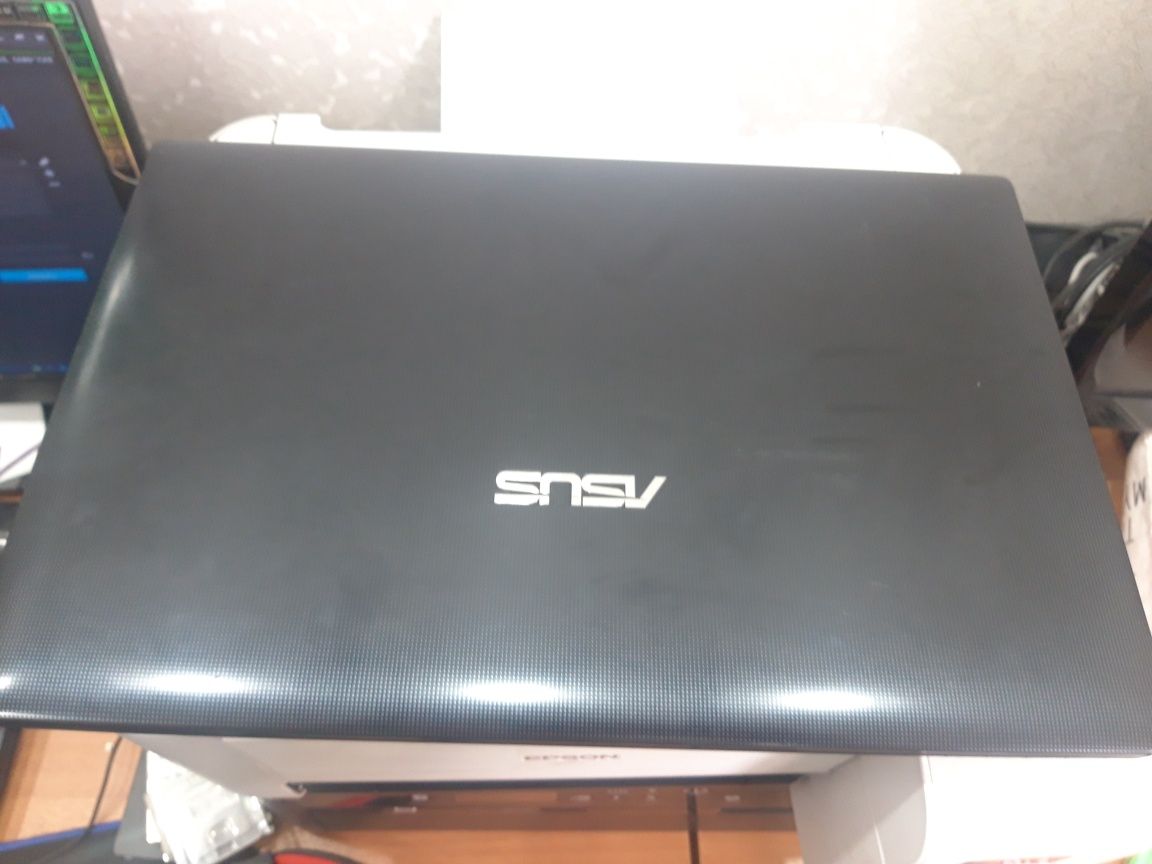 Ноутбук Asus X540S